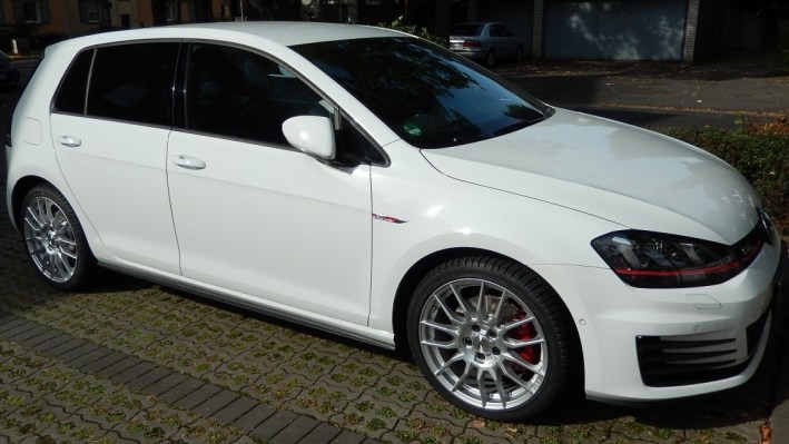 gti-ats-streetrace-vorne-rechts-3448440148677598119